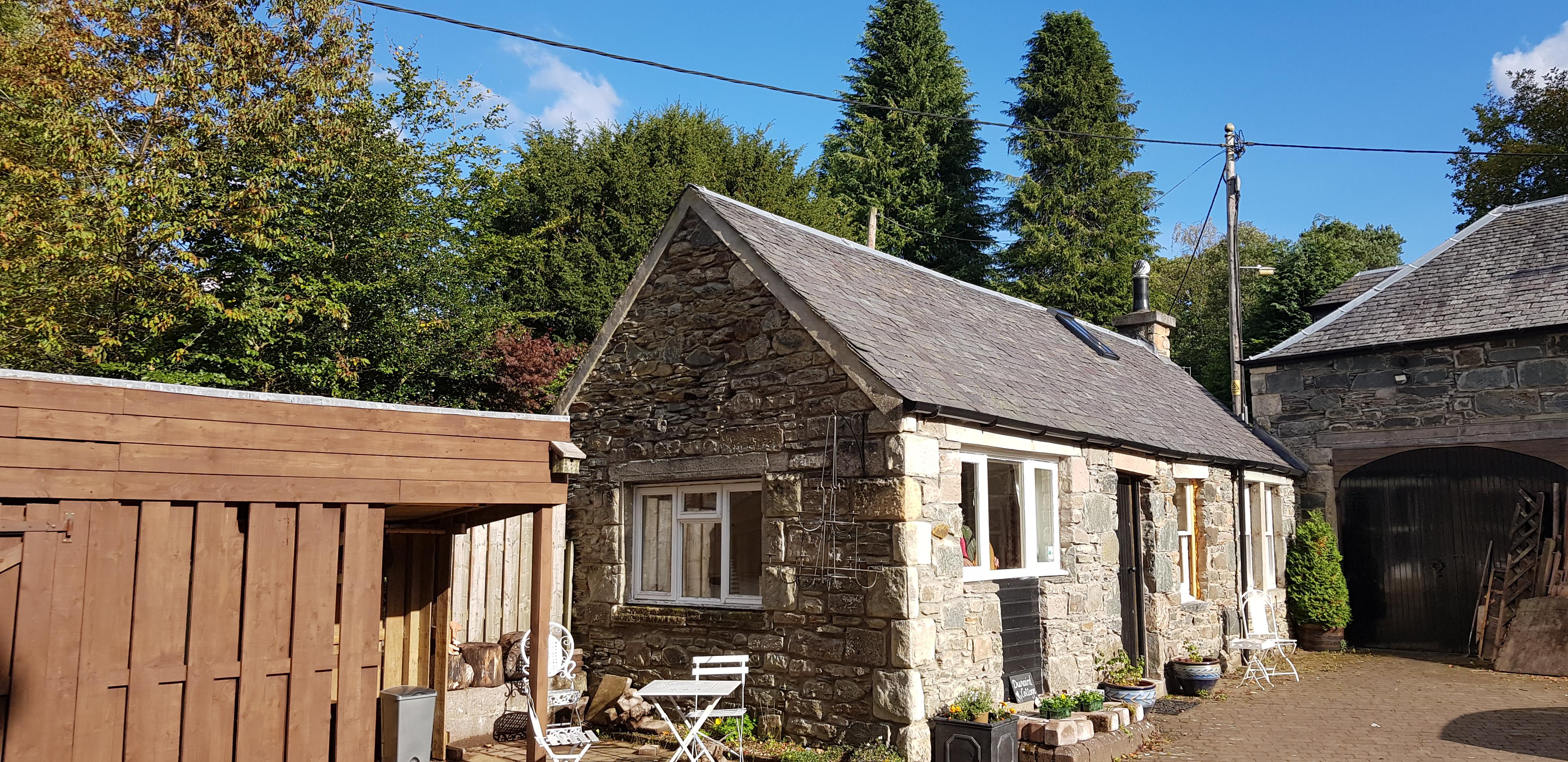 cottage exterior image